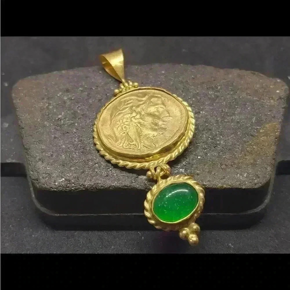 Intaglio Roman Coin Pendant Solid Silver | 925 Sterling Silver - Picture 1 of 6